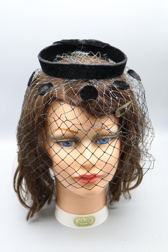 1950s Black Velvet Circlet Hat: Polka Dot Veil & Bows - Etsy display picture 1