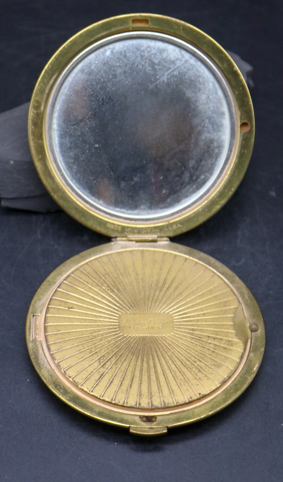 Vintage Lin Bren "OES" Powder Compact - Order of … - image 3