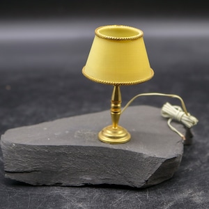 Vintage Miniature Dollhouse Electric Table Lamp - Light Bulb Included - Untested