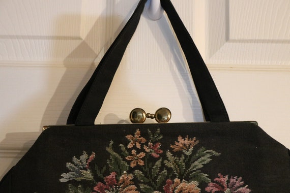 Vintage Black Tapestry Handbag Purse - Kiss Clasp… - image 3