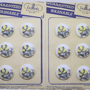 Vintage LaMode Floral Glass Buttons: 1940s NOS Collectible