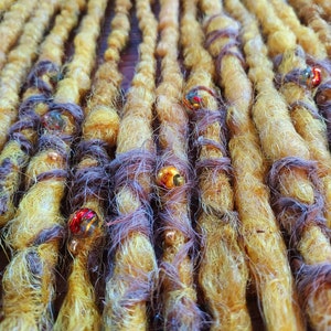 SE (Single ended ) golden shrine dreads, yellow dreads, sunflower dreads, natural dreads, synthetic dreads