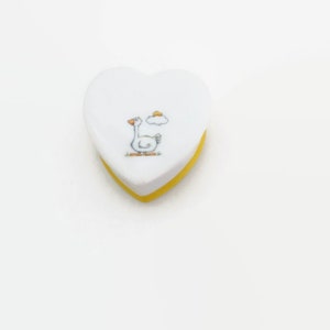 little white goose tooth box