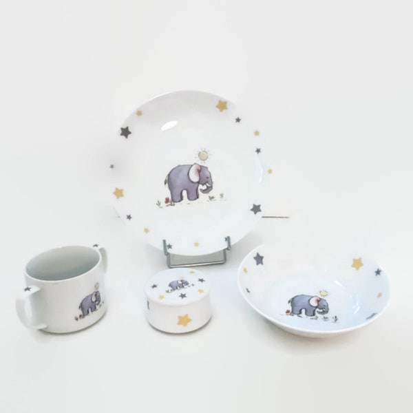 Customizable children's plate - the elephant in the stars