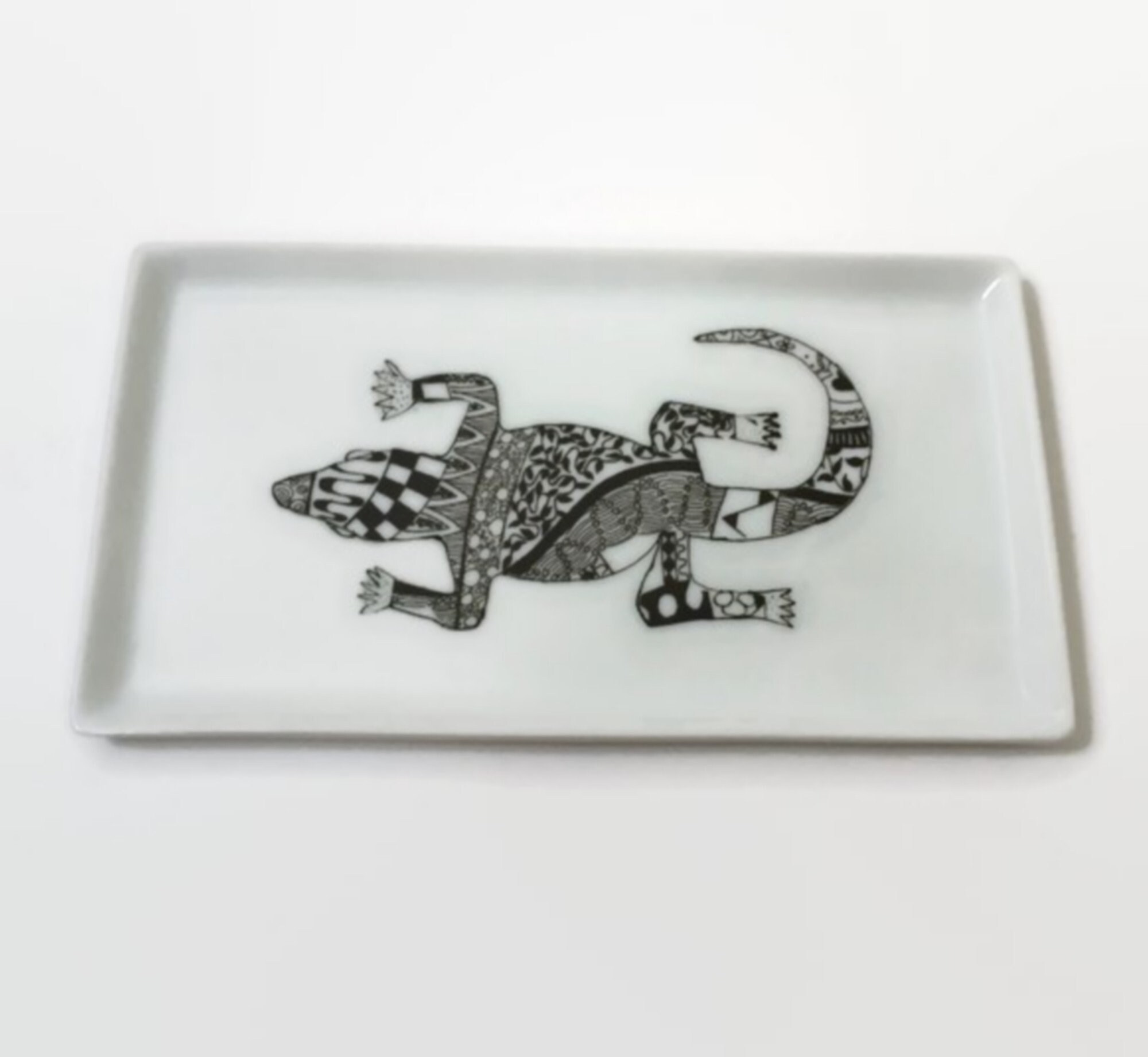 Plateau Porcelaine Le Lézard Noir et Blanc