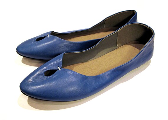 Items similar to Handmade colorful leather flats / flat shoes / ballet ...