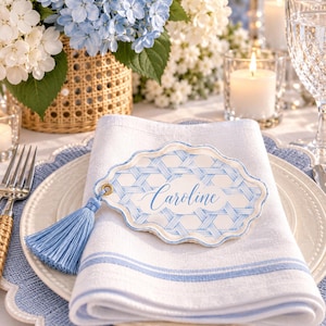 Blue Cane Oyster Shell Place Cards, Coastal Wedding Name Cards, Editable Canva Template, Printable PDF, Nantucket Wedding Decor