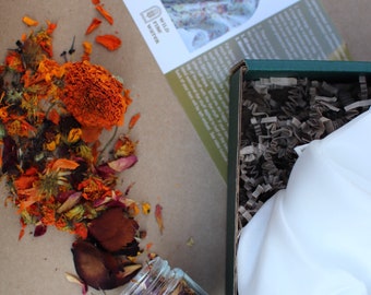 Natural Dye Kit + Craft DIY + Kid Friendly Beginner Flowers Eco Print + Plant Dye Best Gift for Grandma Mom Children