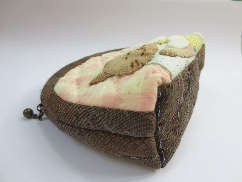 FREE shipping handmade cat rabbit quilt applique fabric wallet pocket coin pouch purse mini bag