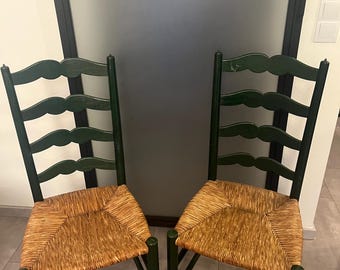 older wooden chairs in vintage/country style