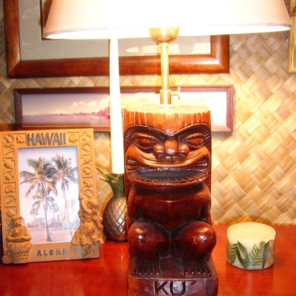 Tiki Ku' Table Lamp