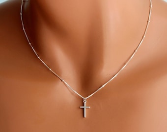 Best Seller 925 Sterling Silver Cross Necklace Satellite Silver Chain Simple Christian Cross Charm Necklaces Women Girls Jewelry Gift Mom