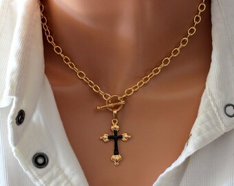 chunky gold cross necklace