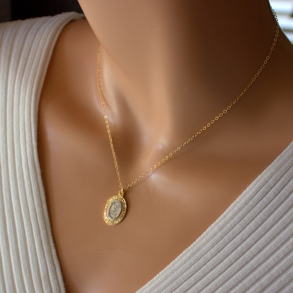 BEST SELLER Gold St. Michael Anhänger Halskette Frauen Zwei Ton Michael Charme Halsketten Schutz Katholischen Schmuck Geschenk