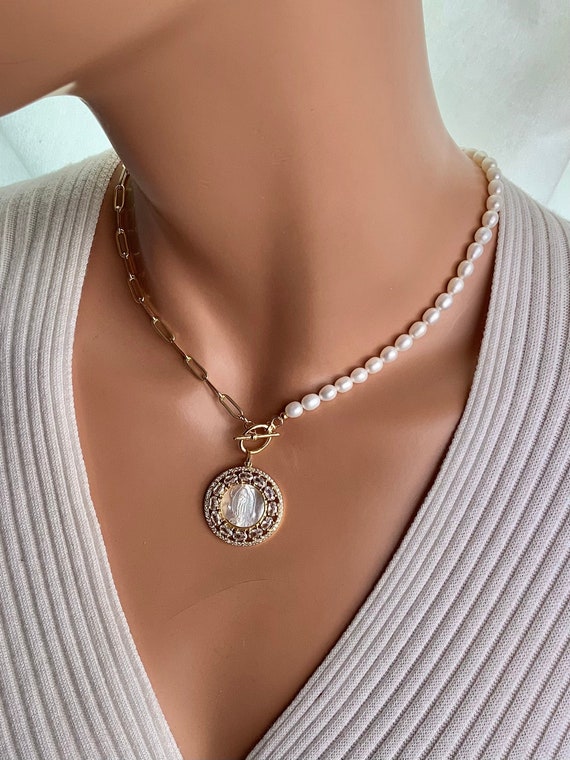 Gold our lady of Guadalupe pendant pearl necklace choker women Catholic jewelry gift for mom elegant pearls