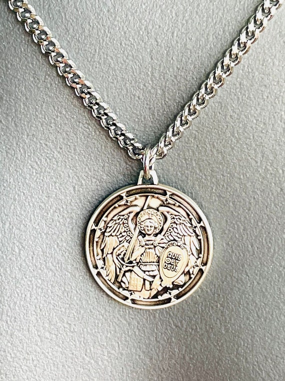 Sterling Silver Saint Michael Pendant Necklace Round Michael Chain Necklaces Protection Mens Stainless Steel 925 Jewelry