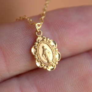 BEST SELLER Ladies Gold Miraculous Medal Sterling Silver Small Dainty Little Charm Necklaces Catholic Jewelry Superb Girls Confirmation Gift