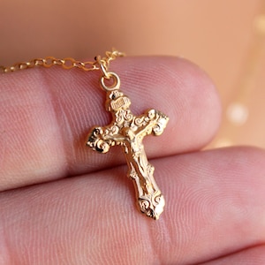 Ladies Gold Crucifix Cross Pendant Necklace Religious Catholic Sterling Silver Crucifix Necklaces Jewelry Women Girls Confirmation Gift