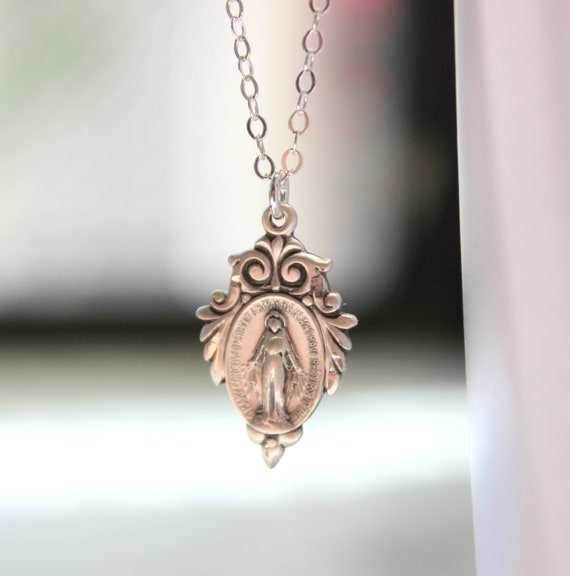 Sterling Silver Miraculous Medal Pendant Necklace Virgin Mary Charm Necklace Sterling Silver Women Catholic Jewelry Gift