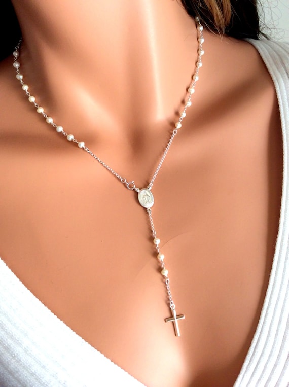 ネックレス・ペンダント Cross Pearl Necklace (Silver) Vintage Pearl Cross Necklace – Vintage Jewelry for Women