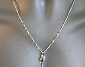 corno necklace silver LORO ENOF ロロ Italian Horn Necklace in Solid Sterling Silver - Cornicello