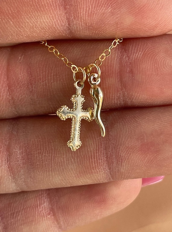 Tiny sa gold Italian Horn Necklace Gold Horn Charm sterling silver Cross Cornetto Cornicello Charm Jewelry 14K Gold Filled Italian Pride