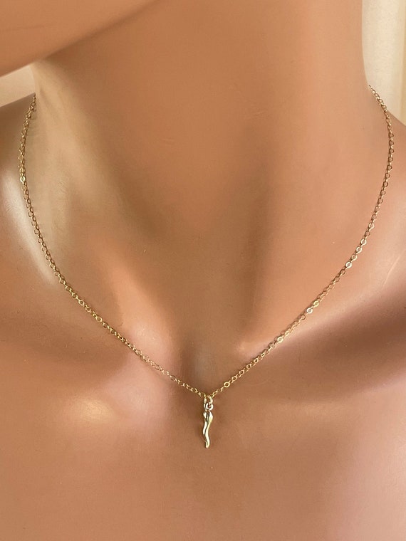 Tiny Gold Italian Horn Necklace Horn Charm sterling silver Small Horn Women Cornetto Cornicello Charm Jewelry 14K Gold Filled Italian Pride