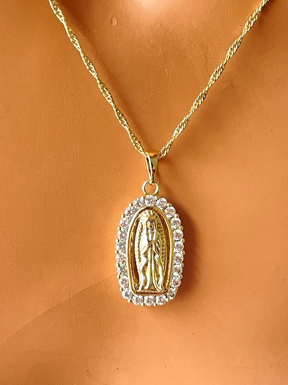 Gold Lady Guadalupe Charm Necklace Singapore chain 14k Gold Filled Guadalupe Pendant Necklace Women Religious Jewelry Gift