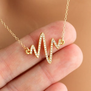 BEST SELLER Heart Beat Necklace Women Gold Silver Rosegold Heart Charm Life Line Pendant Necklaces Nurses Gift Jewelry Pave Crystal