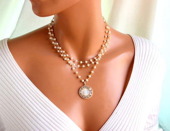 Gold Our Lady of Guadalupe Pendant Necklace Pearl Necklace Women Multi Strand Pearl Choker Virgin Maria Religious Jewelry Catholic Gift