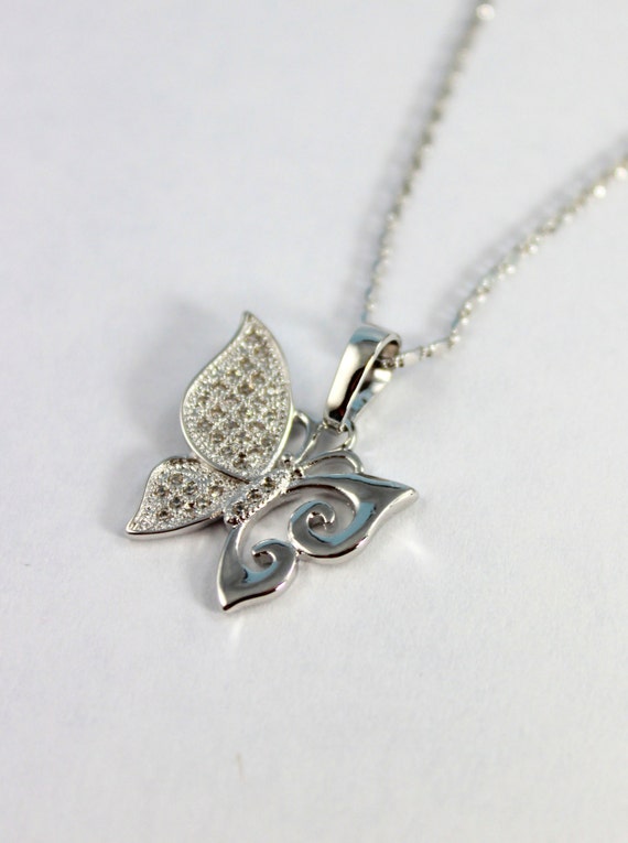 Silver Butterfly Pendant Necklace White Gold Filled Women Girls Crystal Butterflies Pretty Sparkling Silver Butterflys