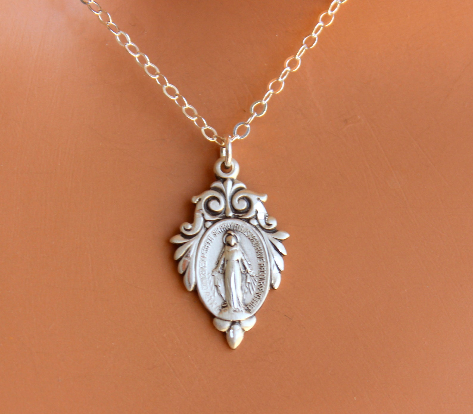 Sterling Silver Miraculous Medal Pendant Necklace Virgin Mary - Etsy