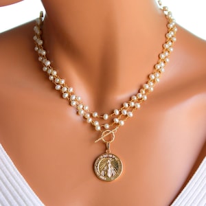 Pearl Necklace Women Gold Mary Pendant Necklace Multi Strand Pearl Choker Gold Miraculous Medal Religious Jewelry Long Pearl Necklaces Gift