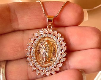 Collar con colgante de Nuestra Señora de Guadalupe en oro rosa, cadena tipo caja con circonita cúbica, collar con dije grande de Guadalupe, regalo para mamá.