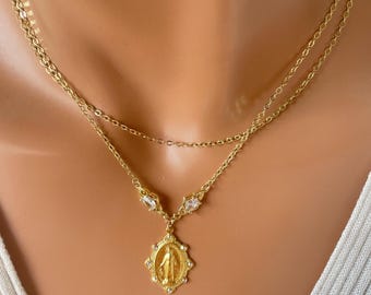 Elegante collar con colgante de la Virgen María Milagrosa de doble hebra en oro para mujer, joyería religiosa católica, impresionante