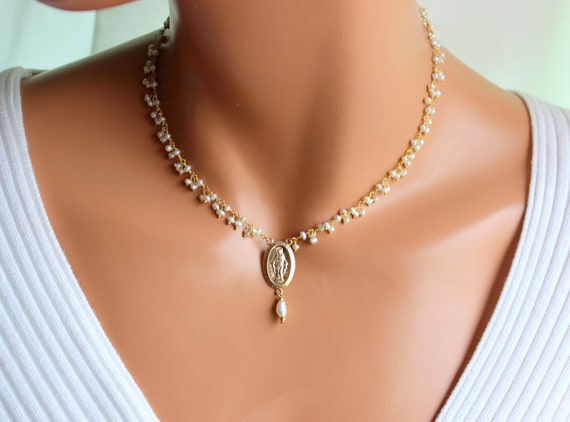 BEST SELLER Gold Miraculous Choker Necklace Pearl Collar Necklaces Virgin Mary Charm Cluster Religious Jewelry Mother Mary Pendant Gift