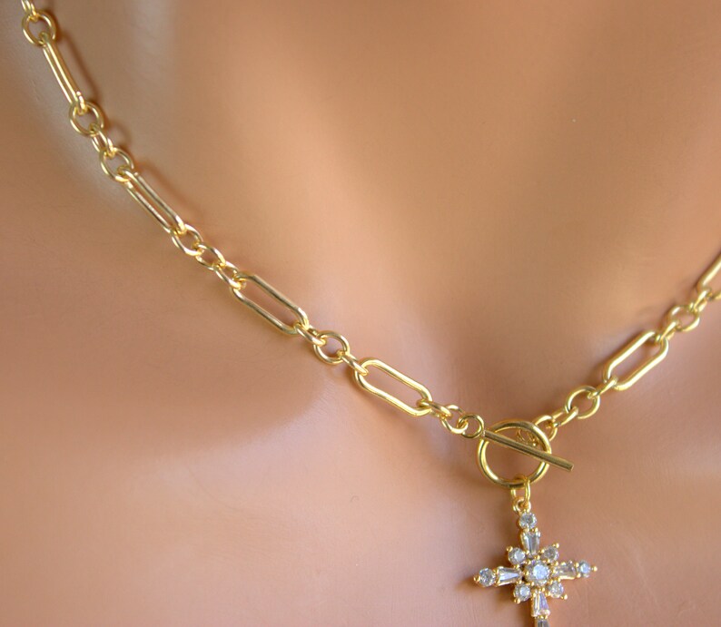 chunky gold cross necklace