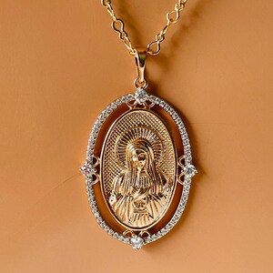 Gold Filled Virgin Mary Necklace Women Two Tone Large Mary Charm Necklaces Religious Charm Virgin Mary Pendant Catholic Jewelry Gift for Mom