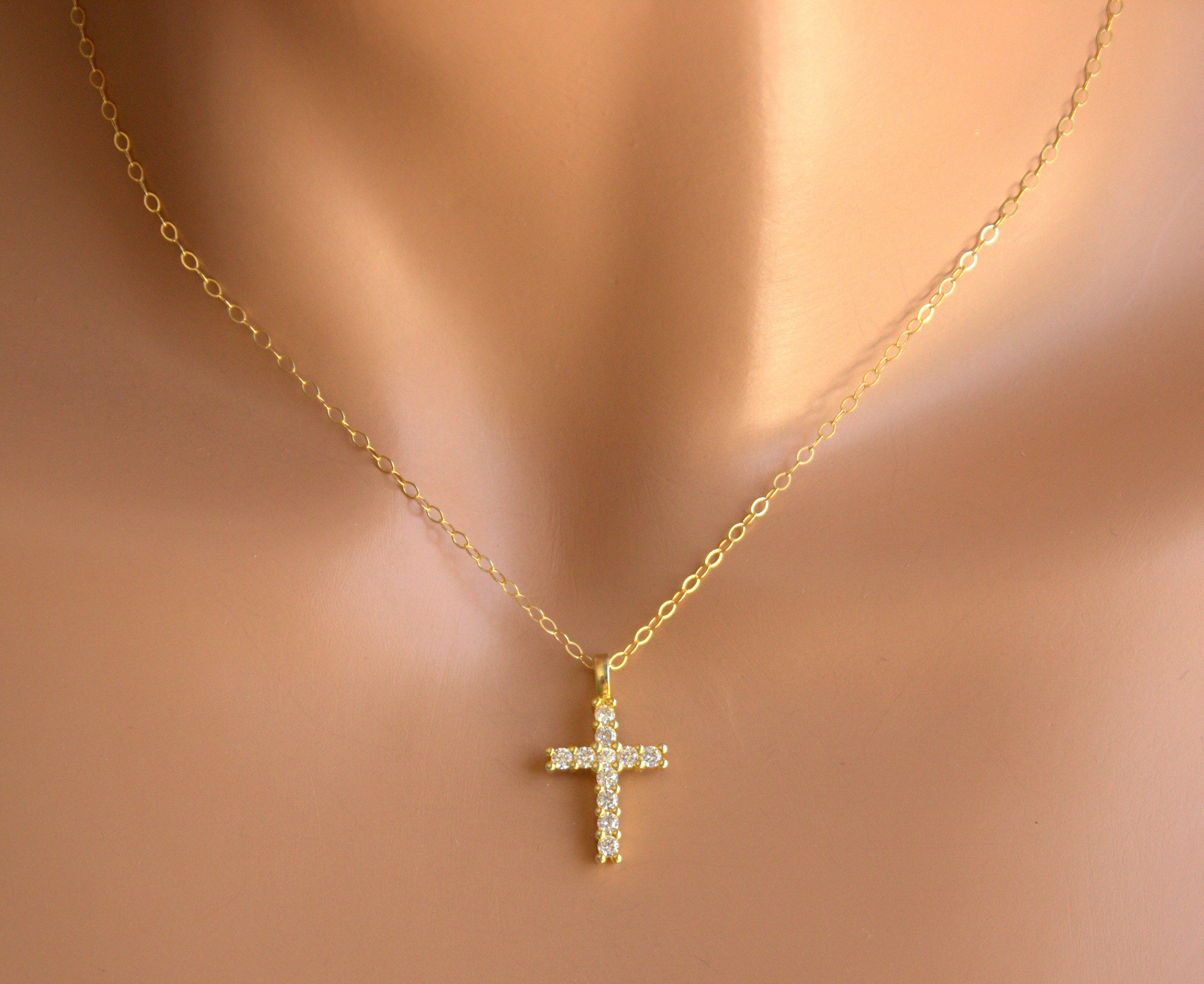 Collar de Cruz de Oro Mujeres Cruz de Cristal Colgante - España
