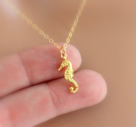 Seahorse Charm Necklace Gold Filled Women Young Girls Small Dainty Little Vermeil Pendant Ocean Beach Jewelry Gift High Quality