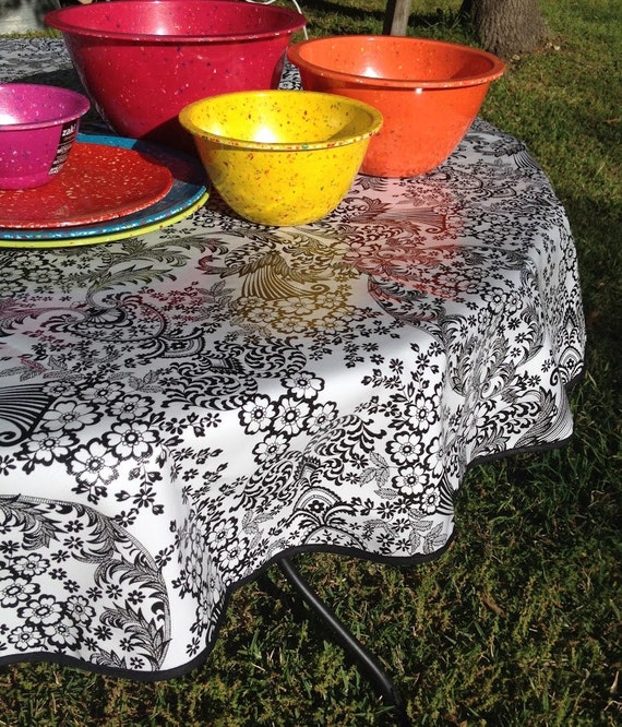 60 Oilcloth Tablecloth Round BLACK Toile Lace WITH Etsy