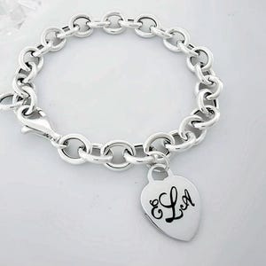 925 Sterling Silver Toggle Bracelet Personalized Engraved Heart Links Cable 10.5×8.5mm width x 2.2mmT. Select Heart 13, 14 or 15