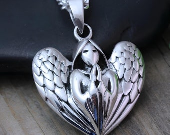 Collar de ángel de la guarda, collar con dije de ángel de la guarda en plata de ley, colgante de ángel de la guarda en plata, ángel de la guarda rezando. R 69