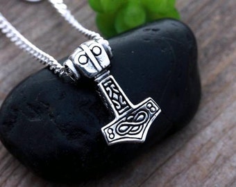 SMALL Sterling Silver Thor Hammer necklace, Minimalist Thor Trinity necklace, Leather. 925 Sterling Silver Jewelry - Celtic Triquetra Knot