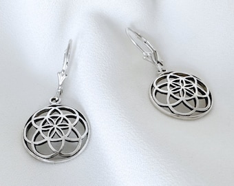 Sterling silver Knot Earrings, Silver Irish Celtic Earrings. Friendship Symbol. Leverback or Hook, Hypoallergenic Earring, Nickel Lead Free