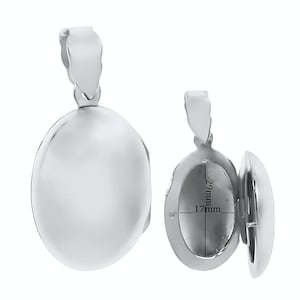 Solid Sterling Silver Oval Locket Necklace Large Oval Locket size 1.37x0.94&quot;. Ref 12. Choose chain