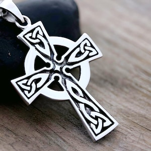 Mens Celtic cross necklace, sterling silver mens irish Necklace Cross Jewelry mens Celtic Cross . Unisex jewelry. 5261