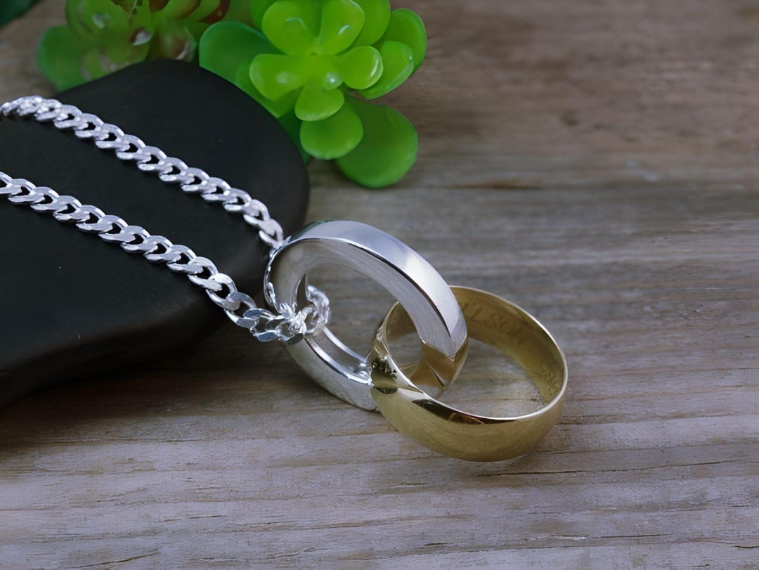 Sterling Silver Wedding Ring Holder Necklace - Etsy | Wedding ring necklace  holder, Ring holder necklace, Wedding ring necklaces