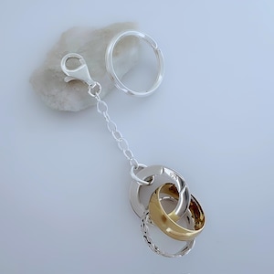 Llavero porta anillos de plata de ley 925. Llavero porta anillos para hombre. Regalo para golfistas, médicos, arquitectos y trabajadores.