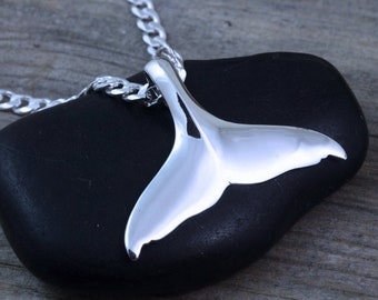 Solid 925 STERLING silver Whale Tail Necklace. Whale Fluke Necklace. Unisex Whale tail Jewelry Engraving No included. Choose chain